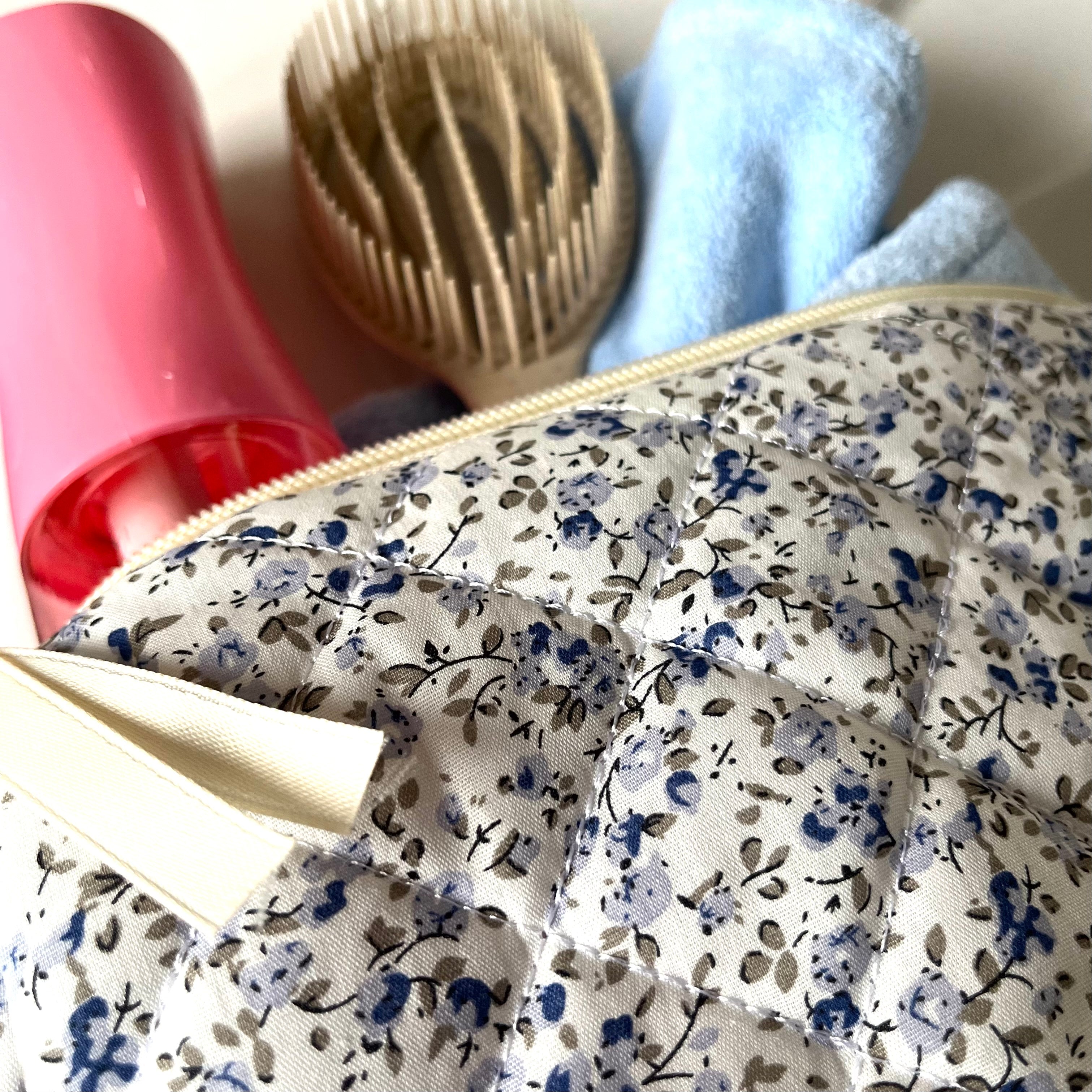 Kosmetiktasche Florence Blue – Für Make-up & Pflege