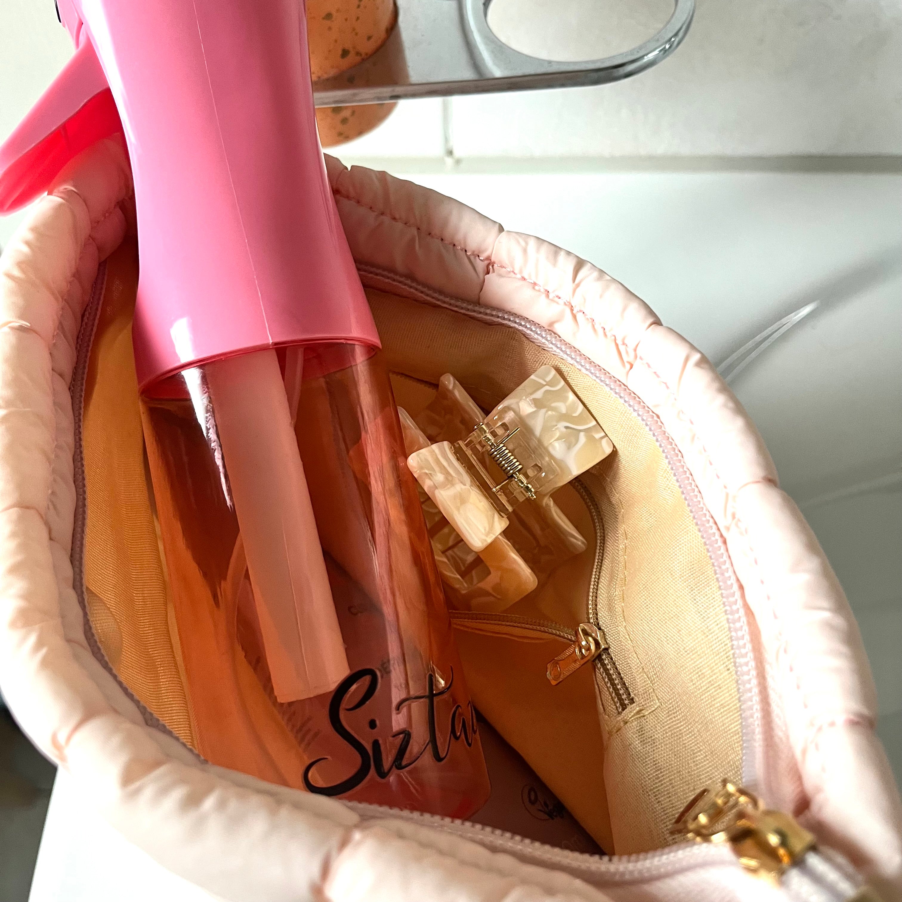 Innenansicht Kosmetiktasche Rachel Rose – mit Futter und Reißverschluss