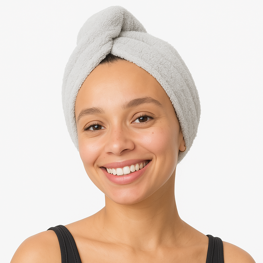 Graues schnelltrocknendes Mikrofaser-Haarhandtuch – ideal für lockiges Haar