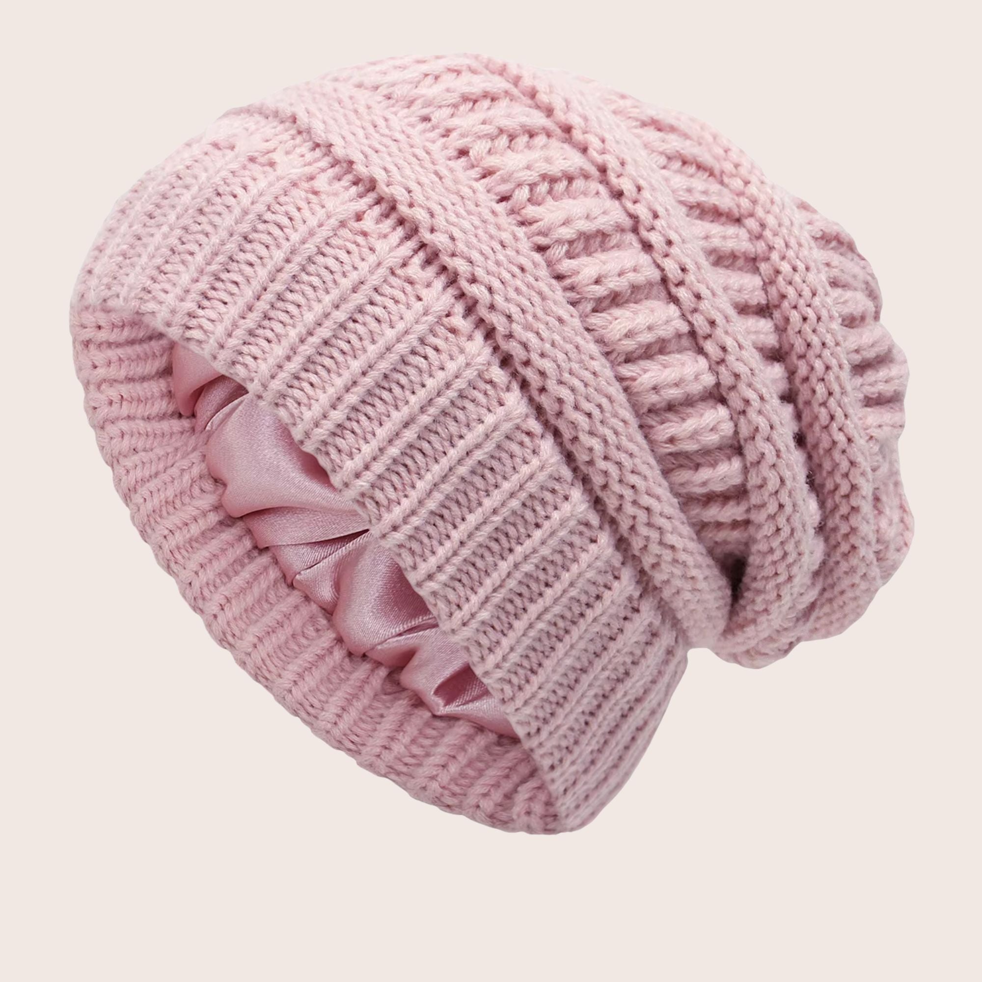 Winter hat / beanie with satin lining