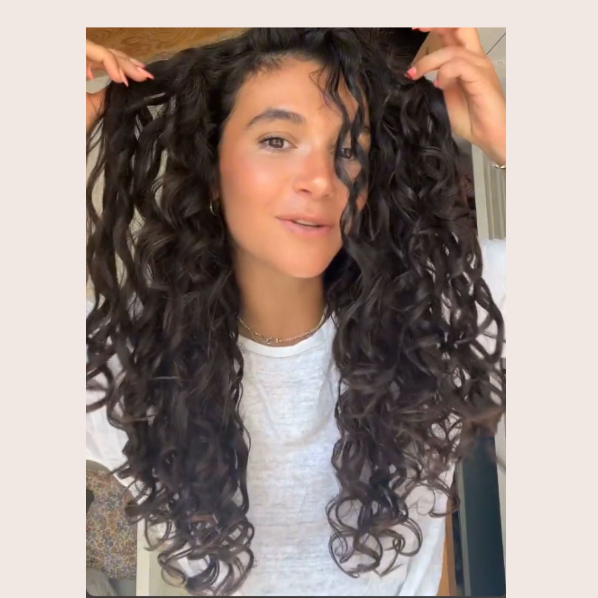 Styling curl brush – gentle definition for natural curls